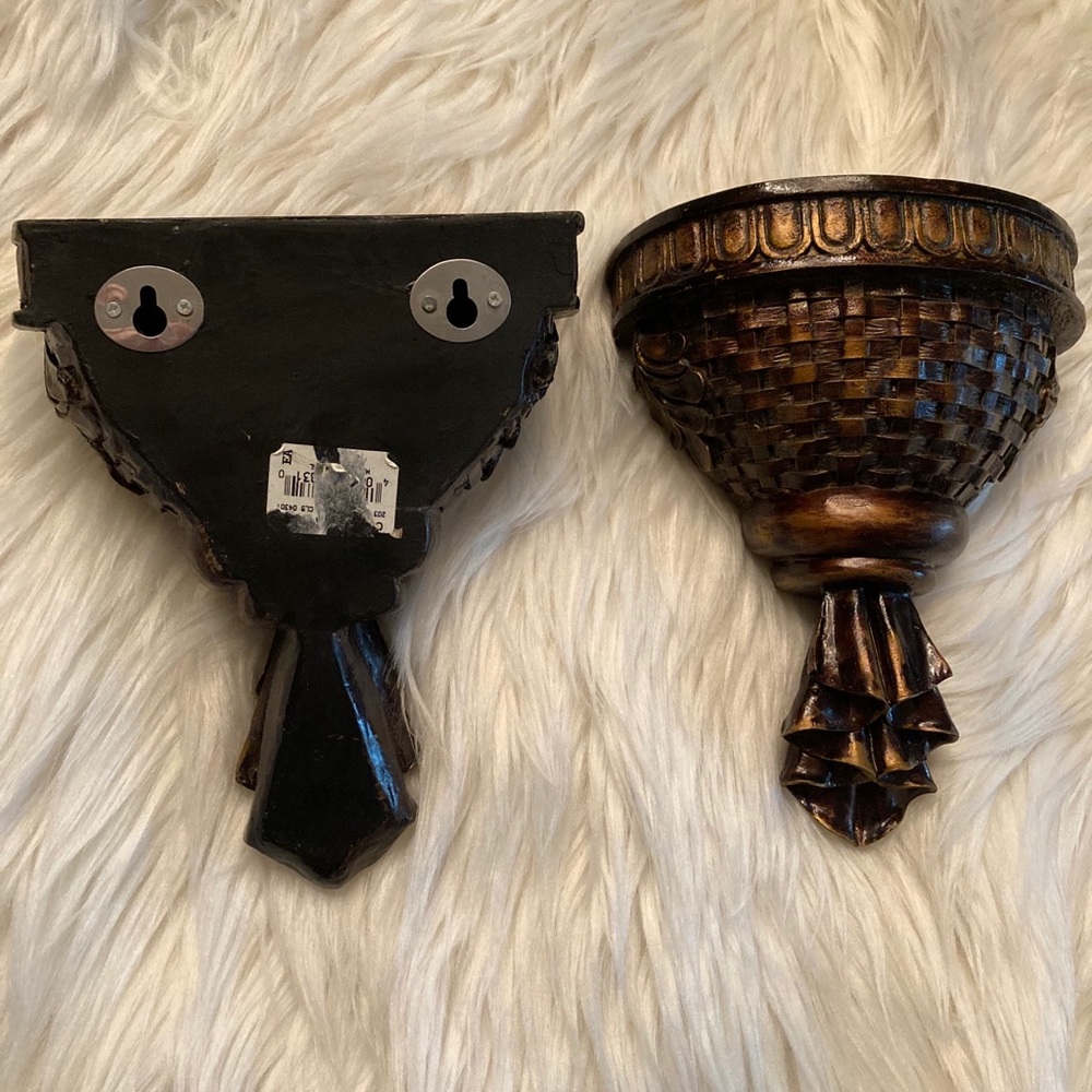 Sconces - Picture 2 of 3